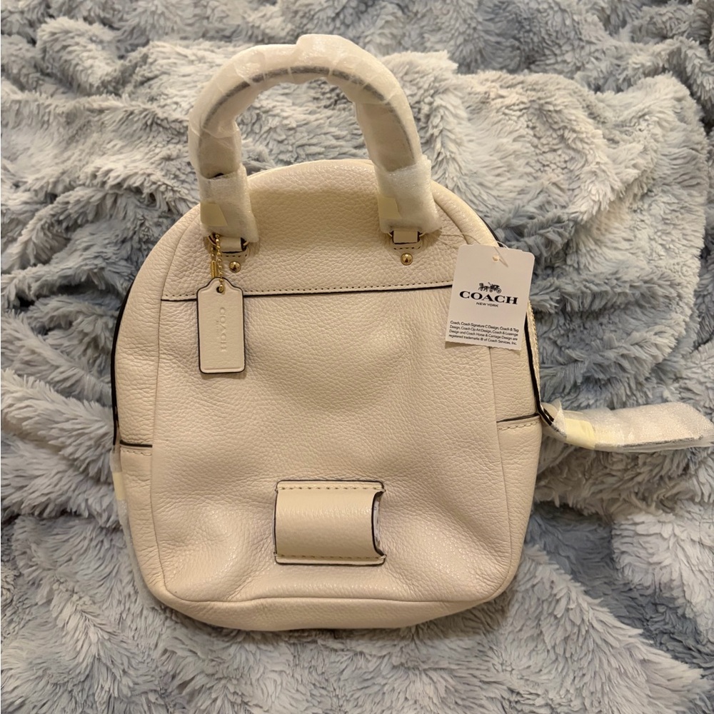 Coach Off-White Leather Backpack - Picture 2 of 10